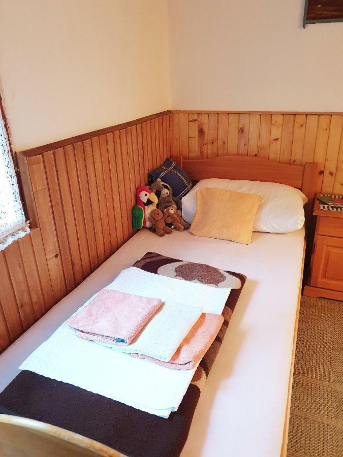 Vrelo Koreničko Draga Koncar Guest House מראה חיצוני תמונה