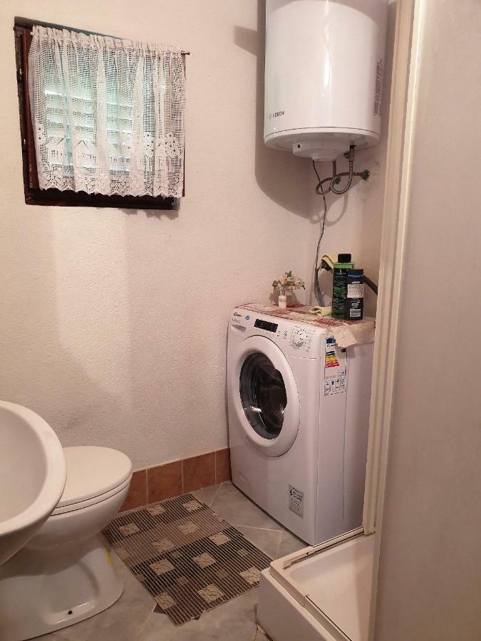 Vrelo Koreničko Draga Koncar Guest House מראה חיצוני תמונה